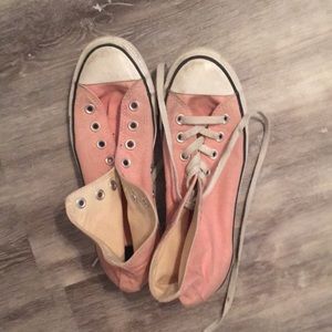 Pink converse